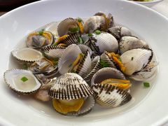 -品海楼·大连海胆锅贴馆(东港店)