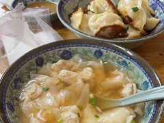 -无名氏宵夜小摊(祝家三姐妹馄饨店)