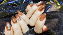 -沫儿·美甲美睫·半永久·皮肤管理