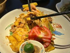 -大头虾越式风味餐厅(光明广场店)