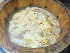 -秋语木桶鱼.酸菜鱼(开发区火车站店)