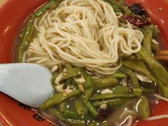 -同济大学本部学苑饮食广场