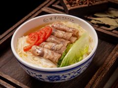 -甘掌门·化州驰名牛杂粉(越秀店)