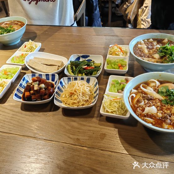 米梅梅拌饭(光明佳苑店)