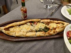 四季皮塔饼-Efes Turkish & Mediterranean Cuisine 艾菲斯餐厅(陆家嘴店)