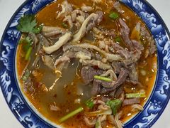 -白老大羊杂碎稍麦