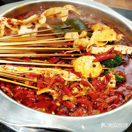 小胖子串串香(九中店)