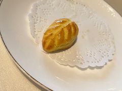 栗子枫叶酥-皇朝会.经典传统粤菜(外滩店)