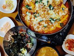 -亲昵春川鸡排(韩国美食街店)