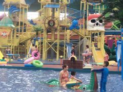 -沈阳龙润夏宫温泉水乐园