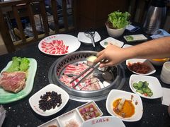 -木槿花韩式炭烤·熟成肉工坊(孙文东路店)