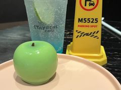 -StayReal Cafe(长宁来福士广场东八区店)