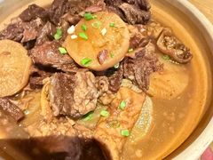 牛肉炖萝卜-宏达老菜馆(东安街店)