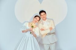 -AOROA·奥洛拉婚纱摄影·旅拍·礼服