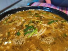 -香巴拉云南餐厅(华莱坞店)