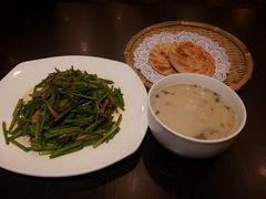 -老牌坊•鲁菜名店•地道济南菜(大观园商埠店)