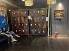 -YOGO优果密室逃脱(新佳丽广场店)