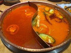 -洱火云南酸菜牛肉火锅(石景山当代商城店)