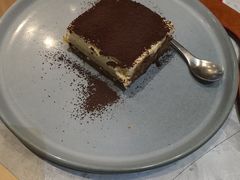 -必胜客(滨江店)