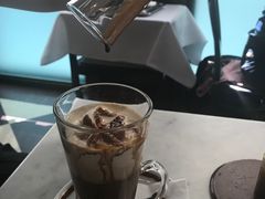 -Cafe Sacher(WIEN)