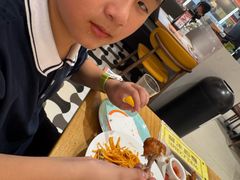 -菲滋意式休闲餐厅(北仑银泰城店)