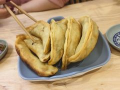 -老新隆牛肉锅贴(新街口店)