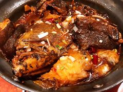 砂锅碟鱼头-吕氏疙瘩汤·新鲁菜(济南万象城店)