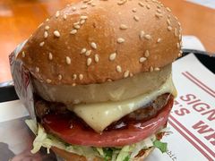 -The Habit Burger Grill 哈比特汉堡(复兴soho店)