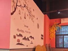 -老街烧烤大排档·地道湖北菜·龙虾馆(汉口火车站店)