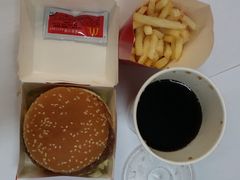 -麦当劳(军博店)