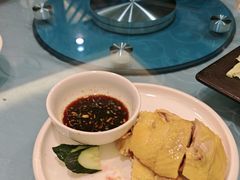 -侬佳蒸菜馆(听潮店)