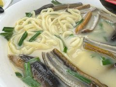 -三百碗宝应长鱼面(板仓街店)