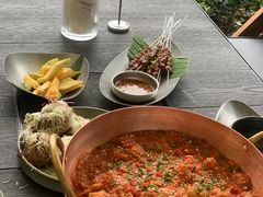 -Ameigo梅果·云贵川bistro(长宁来福士店)