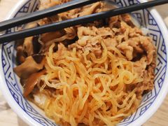 菌菇牛肉饭-吉野家(西客站南广场店)