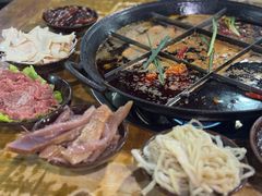 -正南齊北重庆老火锅(光华村直营店)