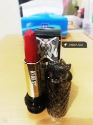 -ANNA SUI