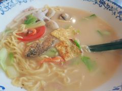 -霆记海鲜·只为这碗面(滨江店)