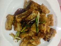 -鲁班小馆(政四街店)