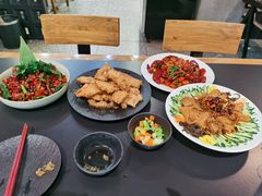 -红东阁东北菜烤肉酒馆(CROSS万象汇店)