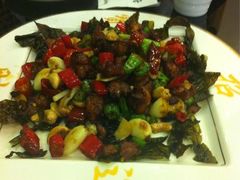 招财进宝-院落创意菜