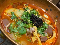 -成都你六姐·牛肉冒菜(上海环宇荟店)