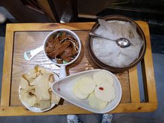 -一斗火锅·招财羊毛肚(泰吉滨江店)