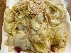 手撕包菜-堤角王师傅牛骨头