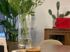 靠窗位-松松咖啡