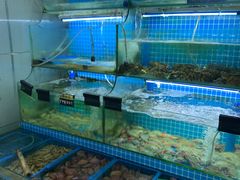 -老东镇啤酒屋海鲜加工·蒸汽海鲜·海鲜烧烤(台东店)