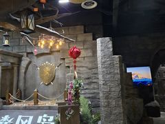 -暴风岛沉浸式体验馆(百联世纪店)