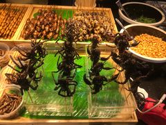 -八一路好吃街(雨田商务大厦店)