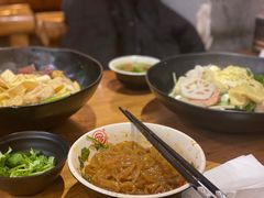 -万记麻辣烫国展总店