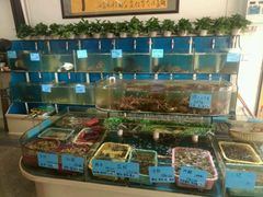 -鑫悦楼煎蟹·16年海鲜大排档