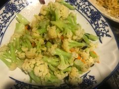 -刘一龙虾(山东路店)